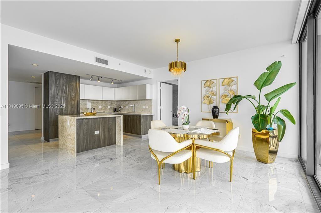 ONE PARAISO CONDO - Residential