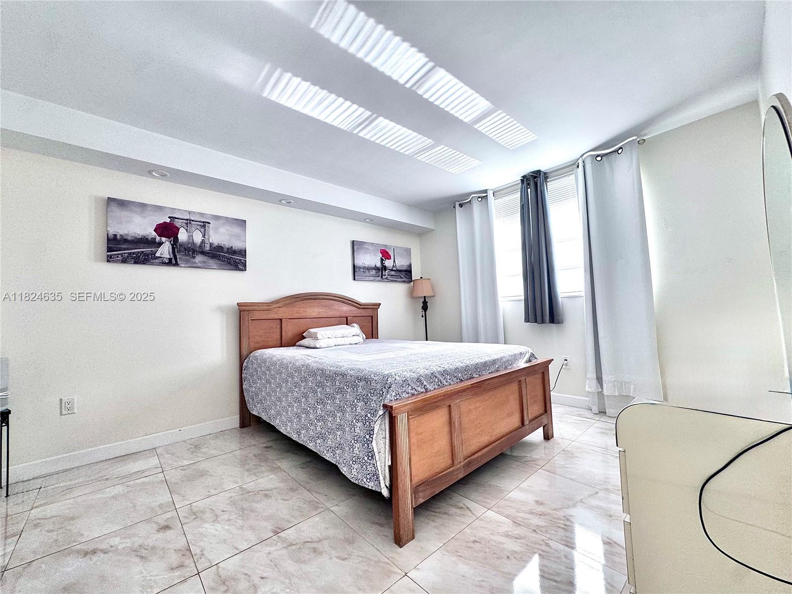 POINT EAST ONE CONDO-BLDG - Residential