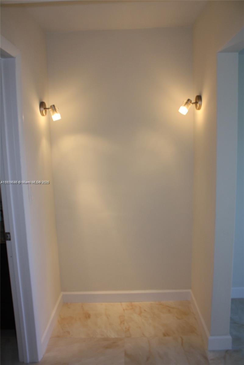 POINT EAST ONE CONDO-BLDG - Residential