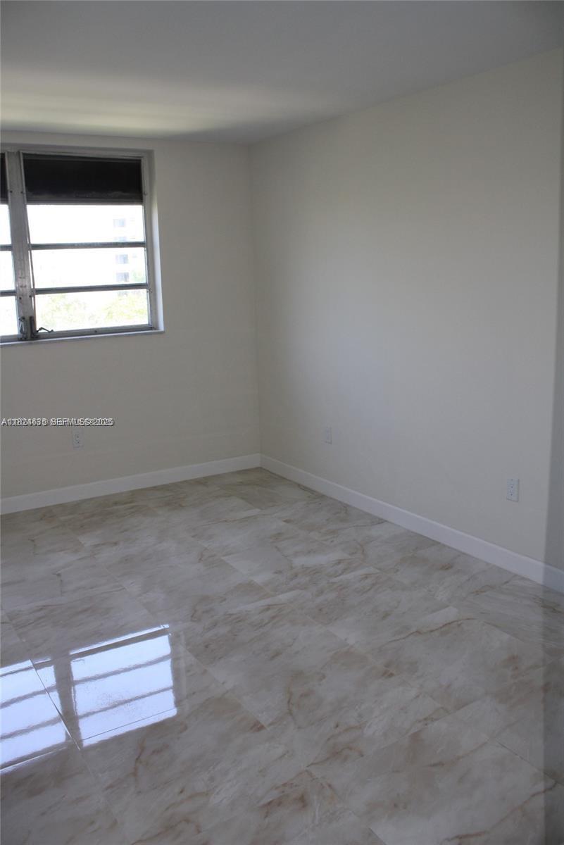 POINT EAST ONE CONDO-BLDG - Residential