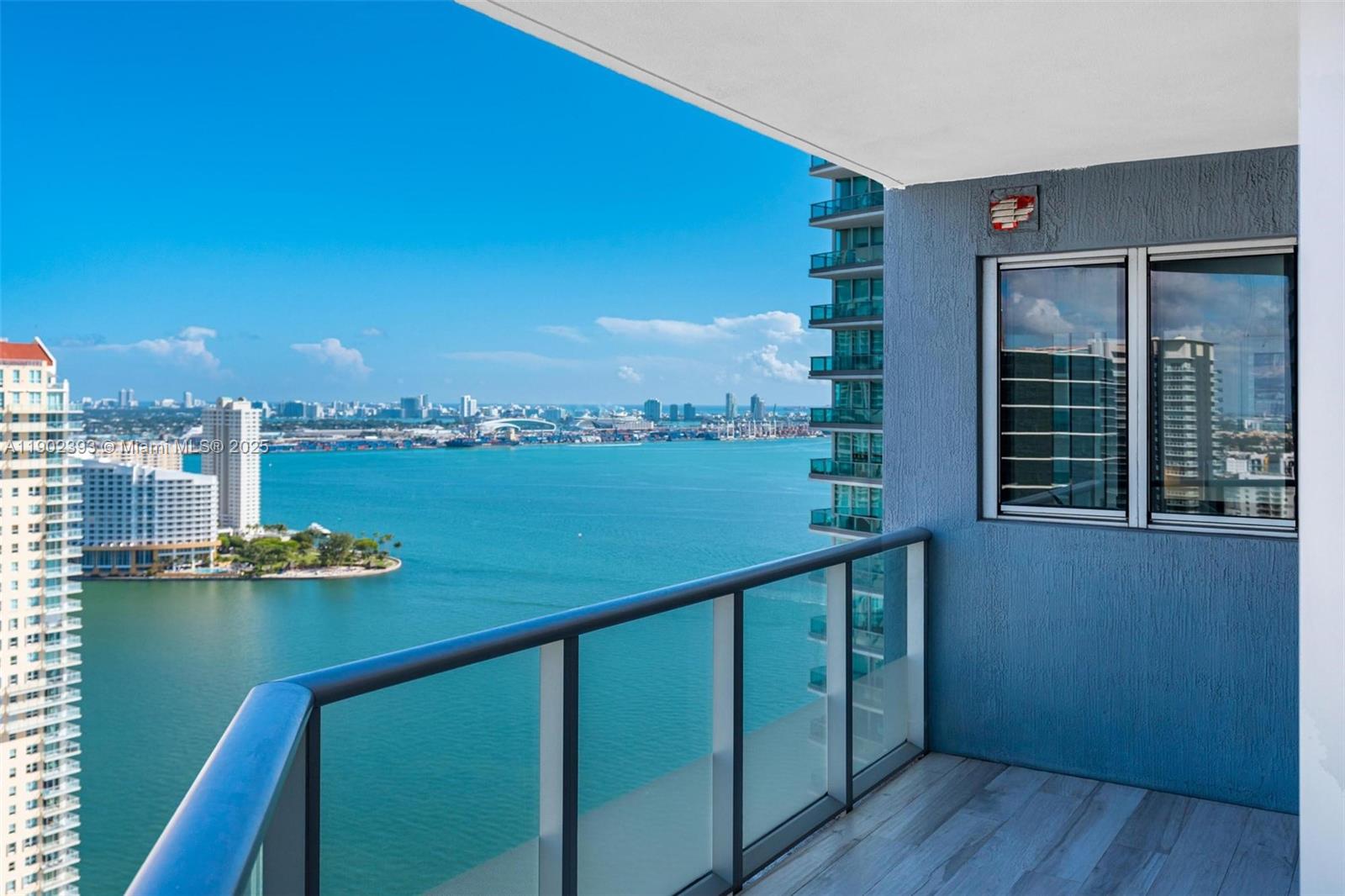 Welcome to Brickell House Condo in the heart of Brickell! Stunning furnished unit. This building provides stunning bay, city & skyline views with amazing amenities that include, state-of-the-art smart building technology with robotic parking, 6 high speed elevators, lap pool with cabanas, rooftop pool with sun deck, private lounge, theater, club room, deluxe spa, gym, picnic/grill area and more. Amazing location just minutes to world class restaurants, malls, banks and more. This 2 bedroom, 2 bath corner unit has open design and lots of natural light, kitchen with impeccable stainless-steel appliances & European cabinets, large terrace with panoramic bay and city views & more!