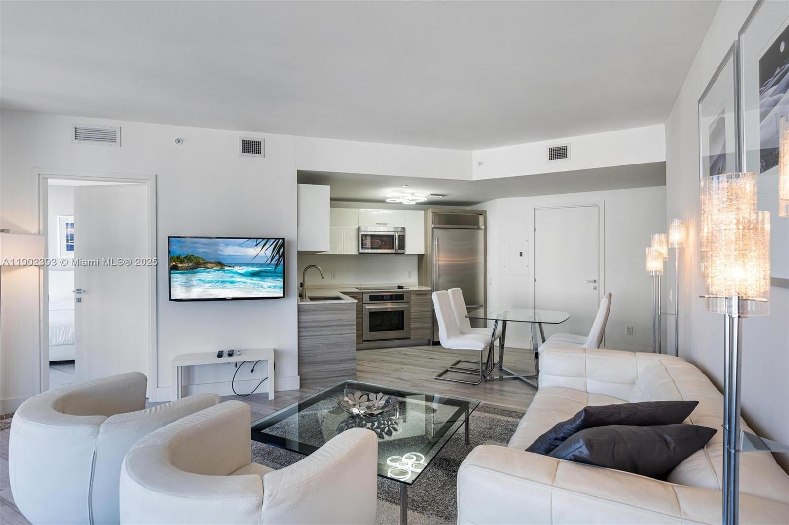 BRICKELLHOUSE CONDO - Residential