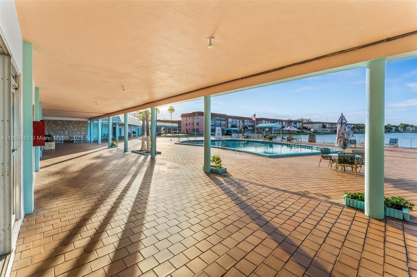 SIXTH MOORINGS CONDO - Residential