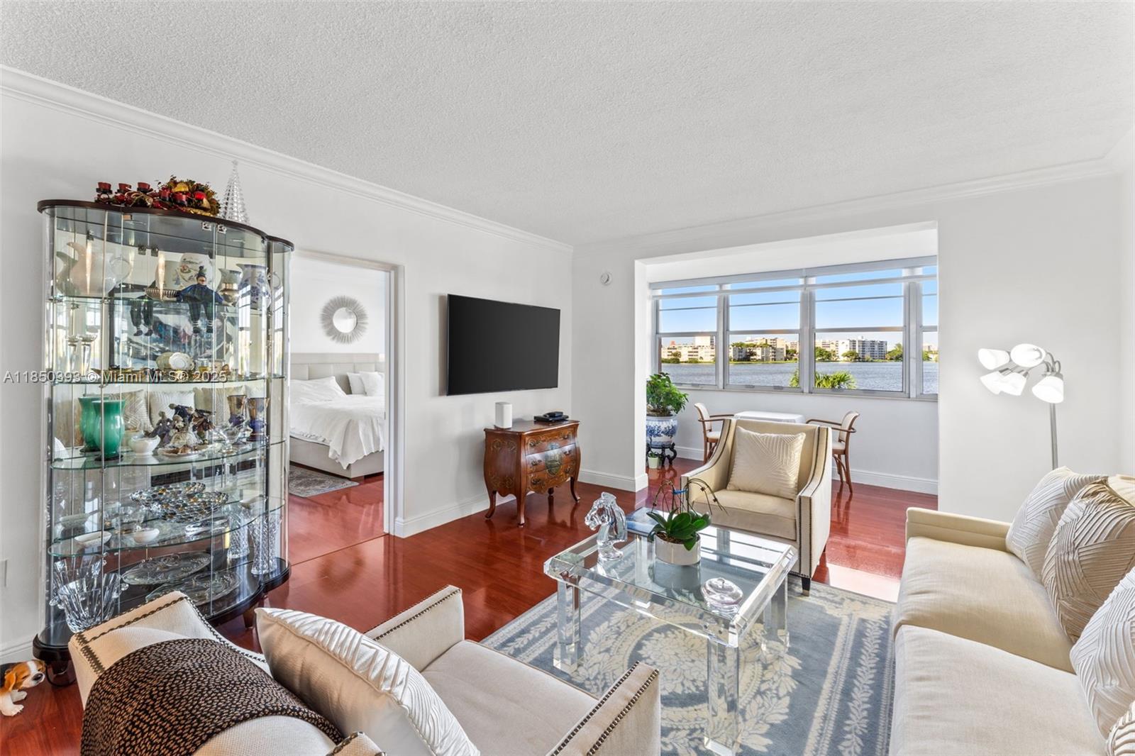 SIXTH MOORINGS CONDO - Residential