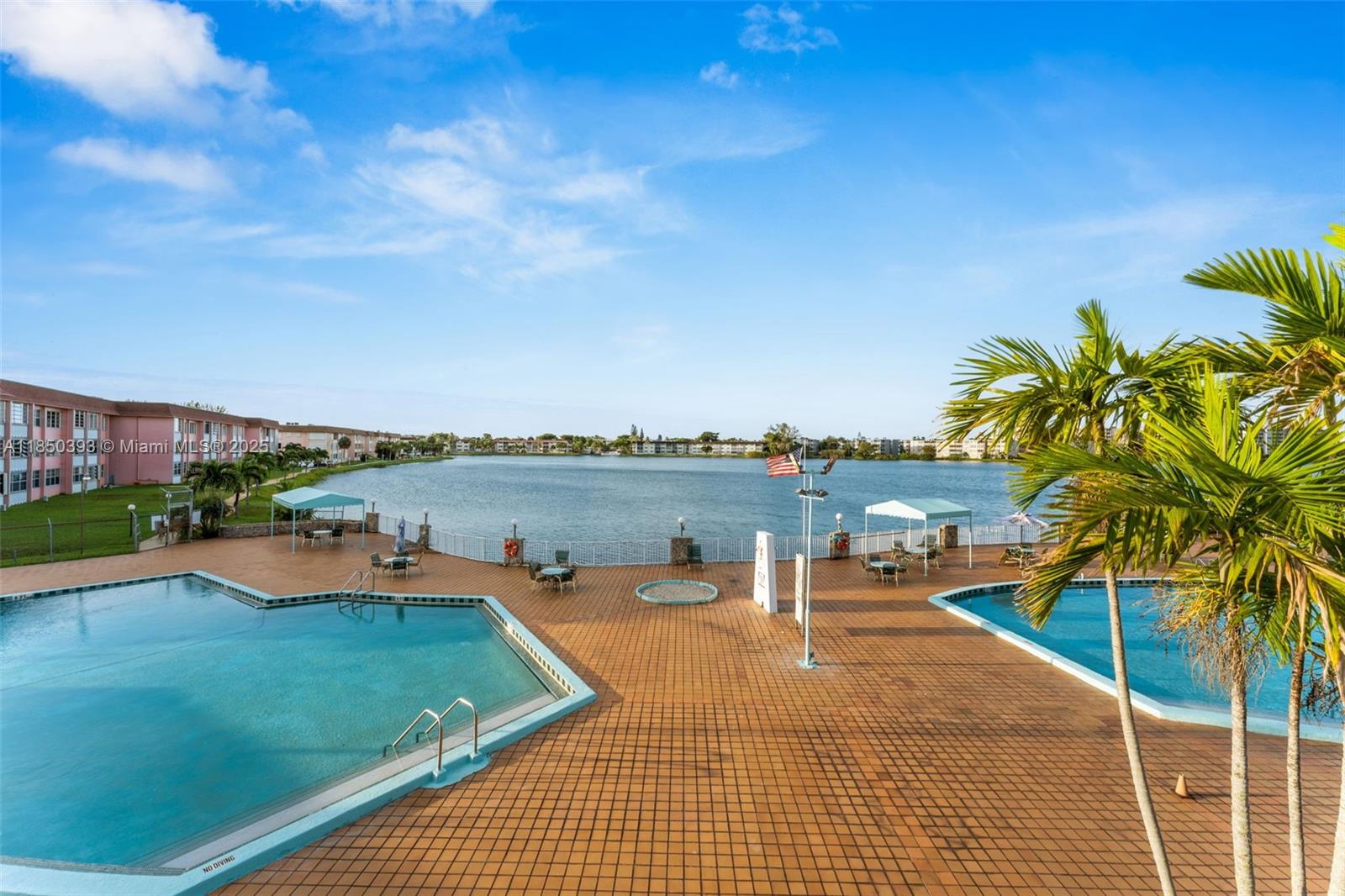 SIXTH MOORINGS CONDO - Residential