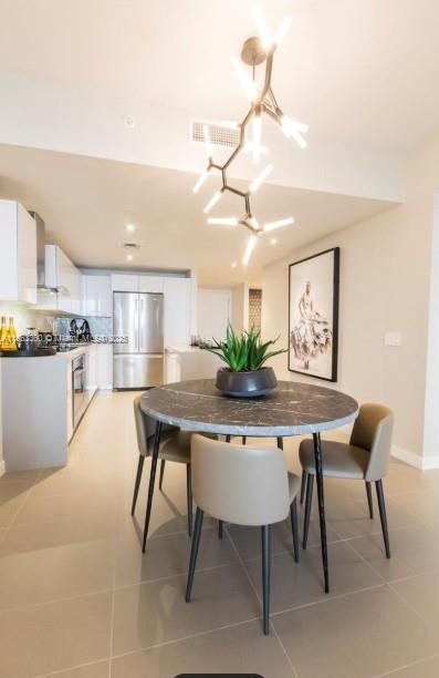 CANVAS CONDO - Residential