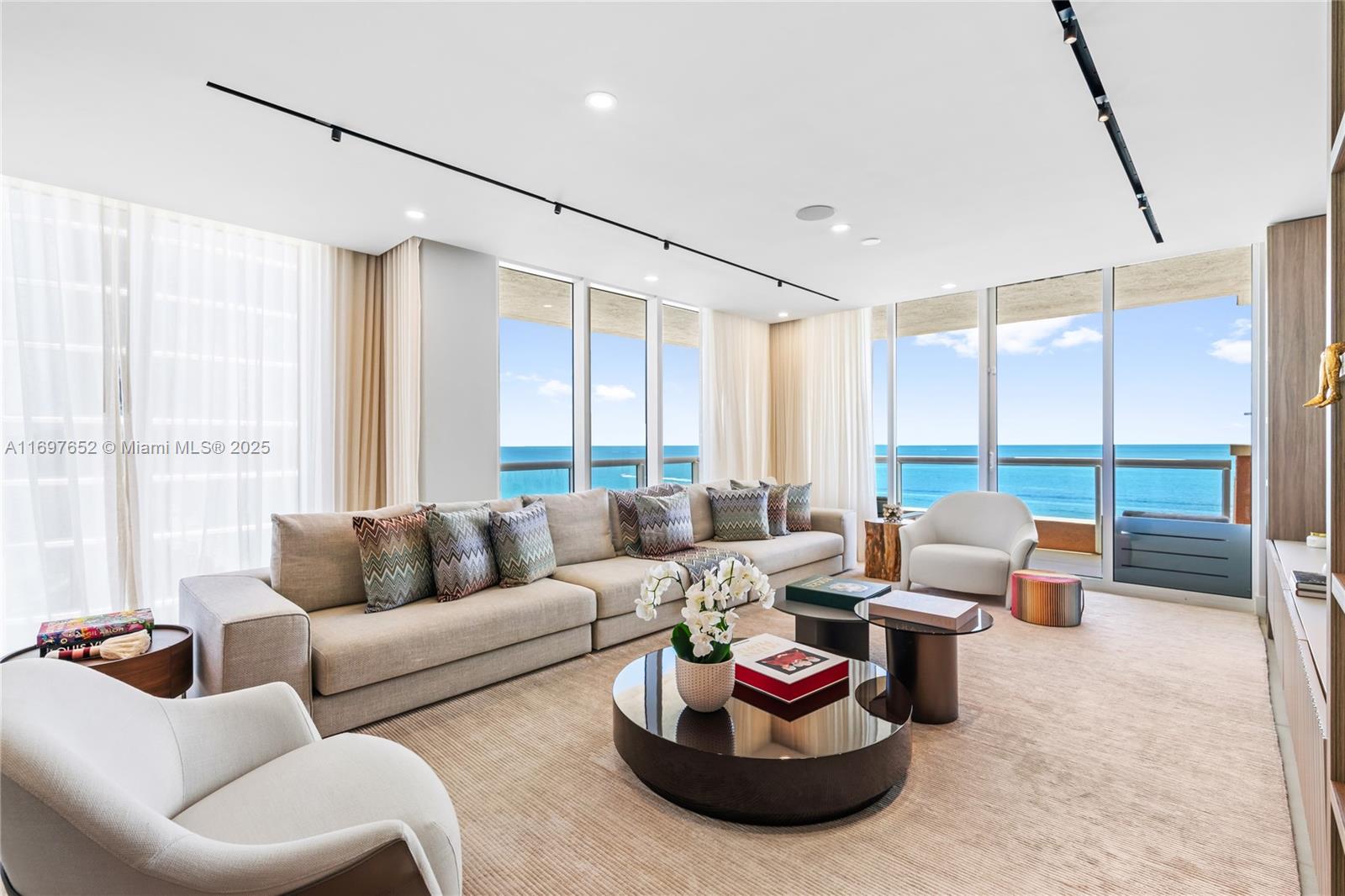 ACQUALINA OCEAN RESIDENCE - Residential
