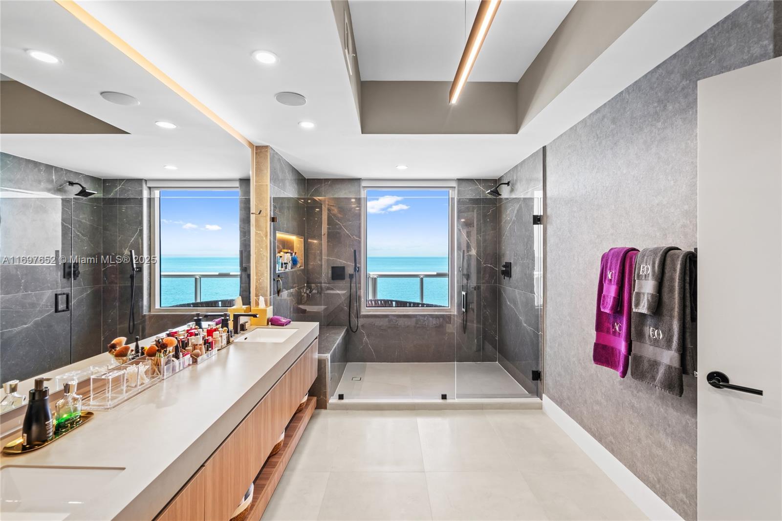 ACQUALINA OCEAN RESIDENCE - Residential