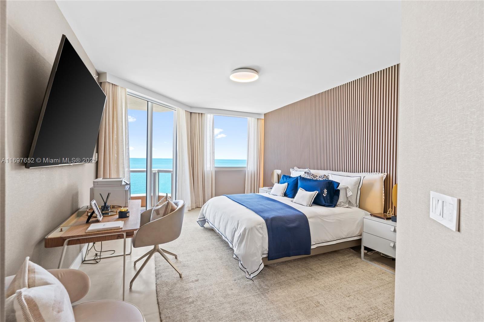 ACQUALINA OCEAN RESIDENCE - Residential