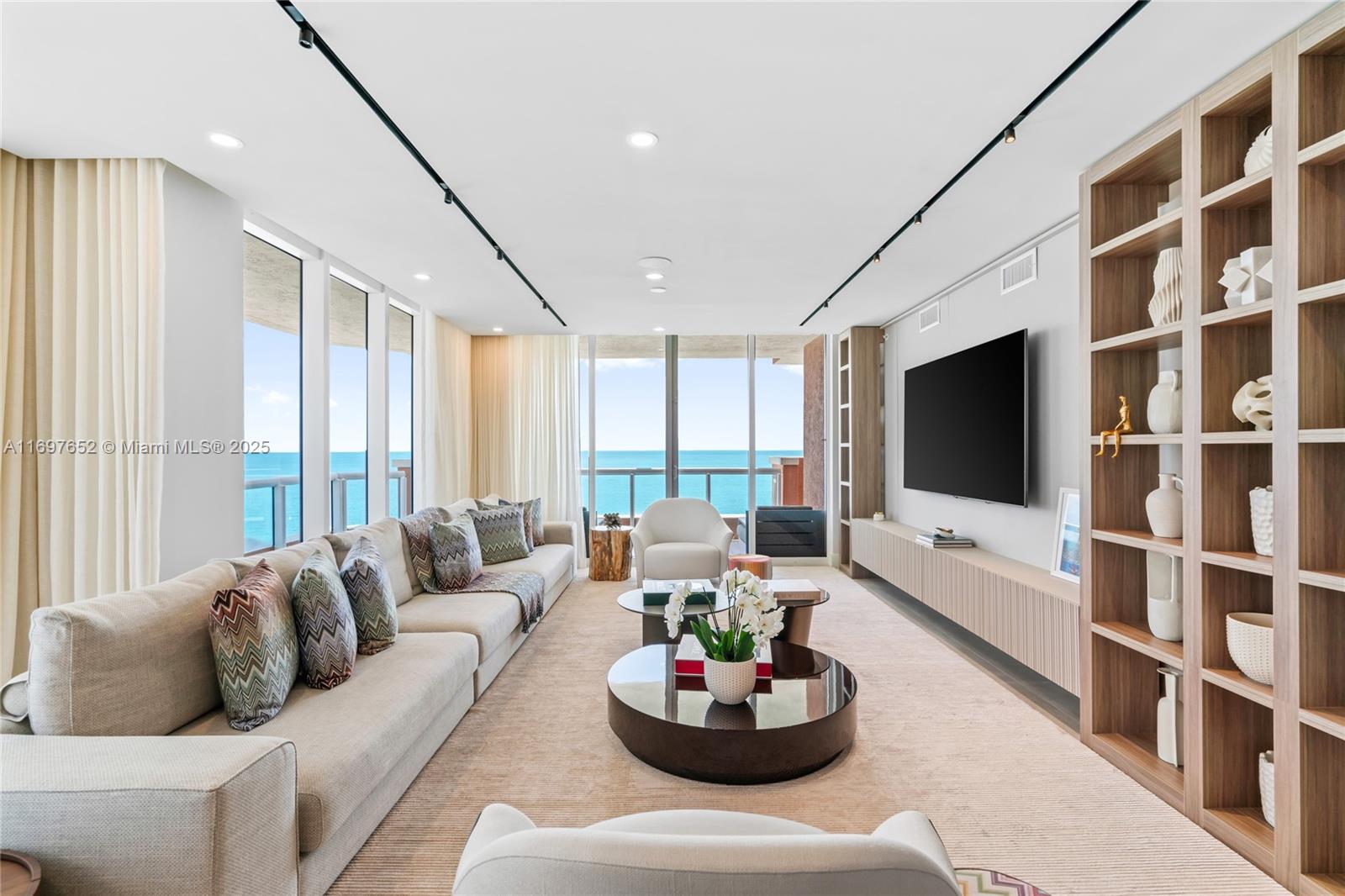 ACQUALINA OCEAN RESIDENCE - Residential