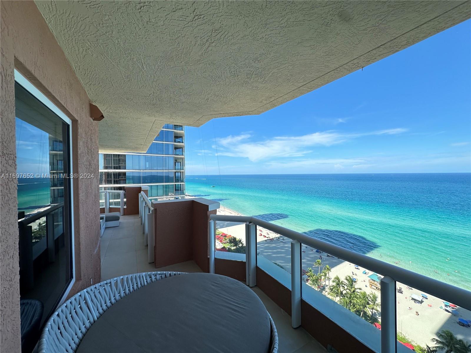 ACQUALINA OCEAN RESIDENCE - Residential