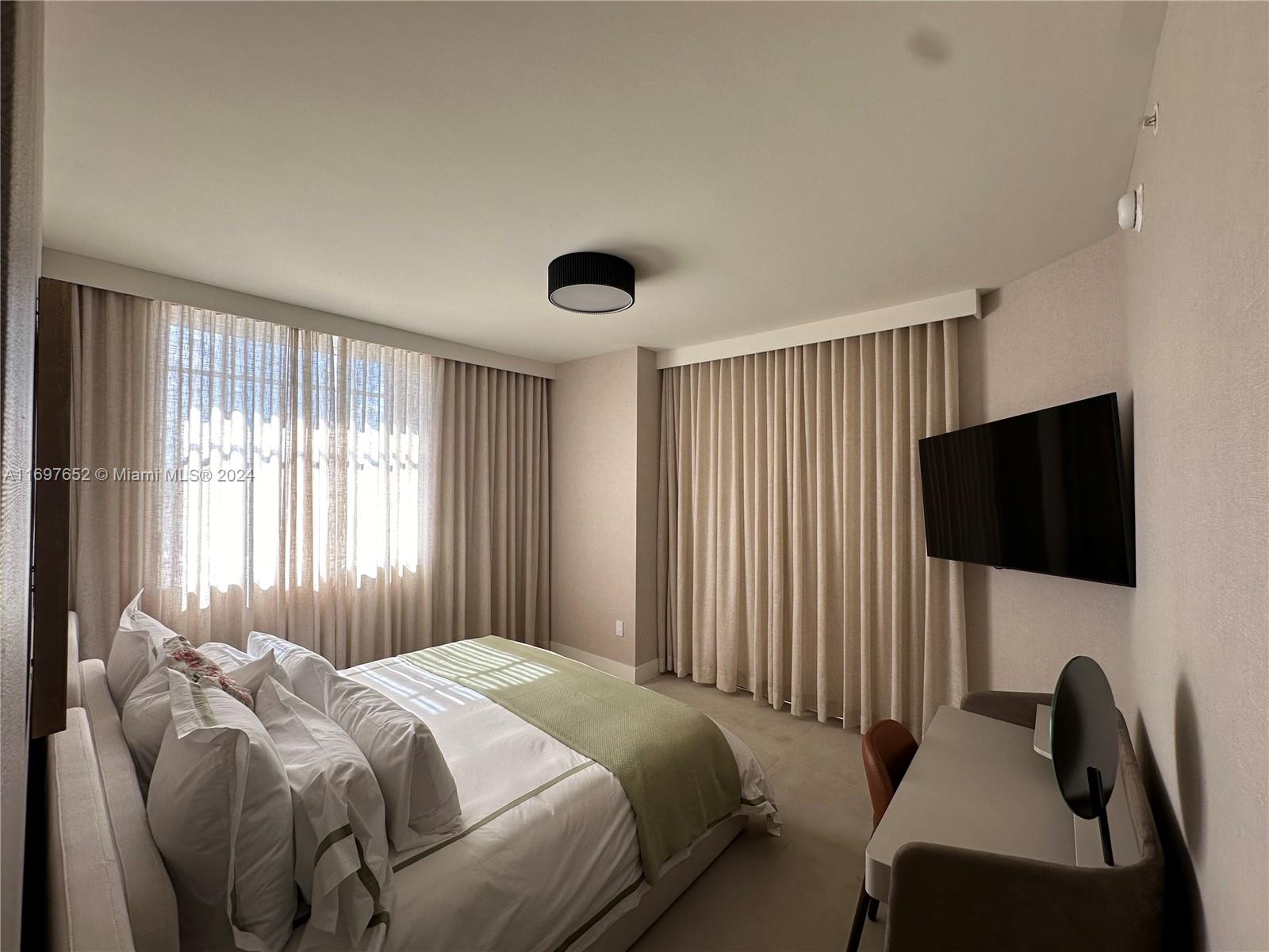 ACQUALINA OCEAN RESIDENCE - Residential