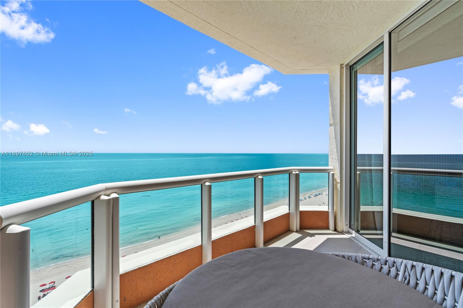 ACQUALINA OCEAN RESIDENCE - Residential