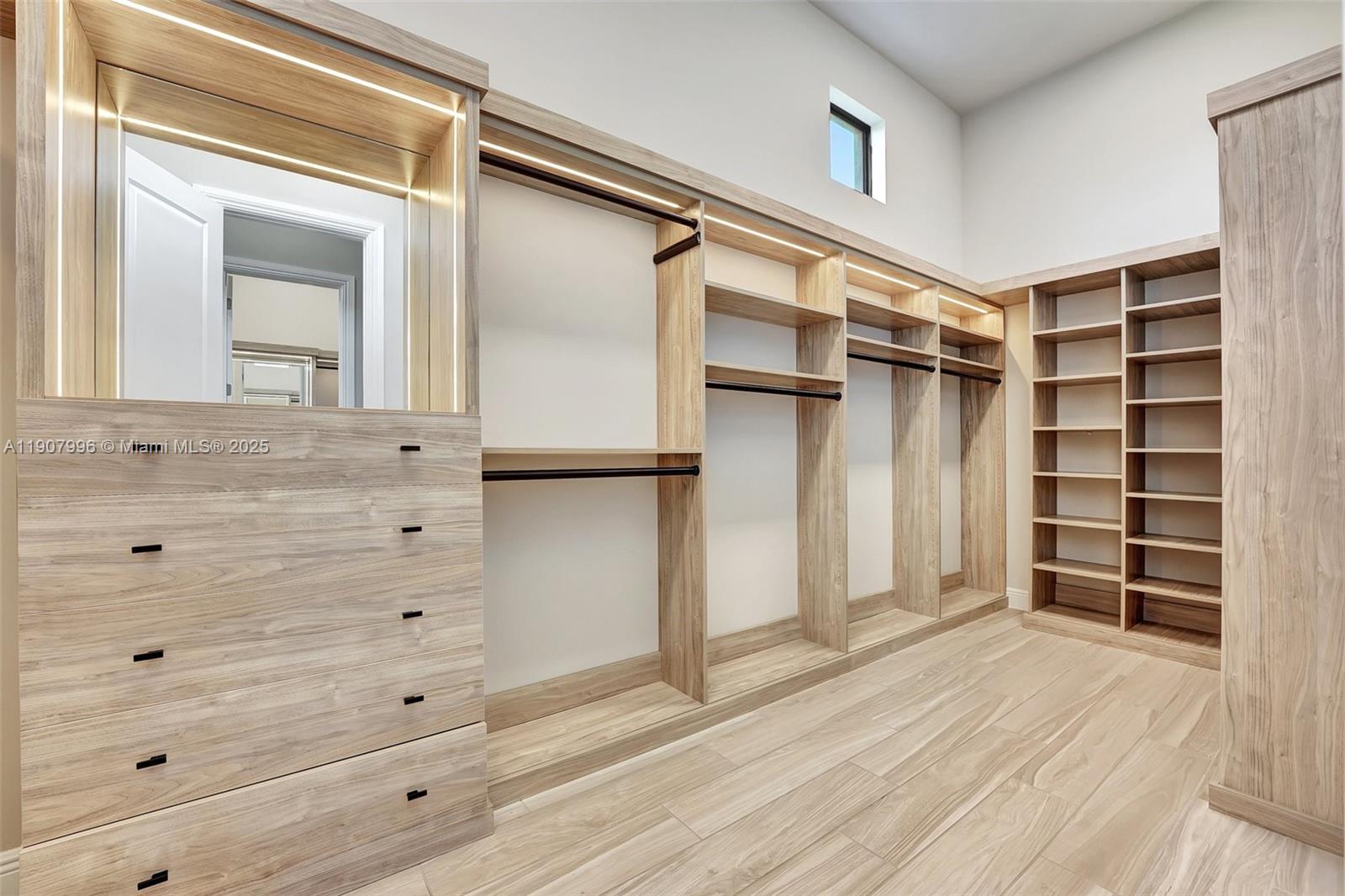 TERRA RANCHES - Residential