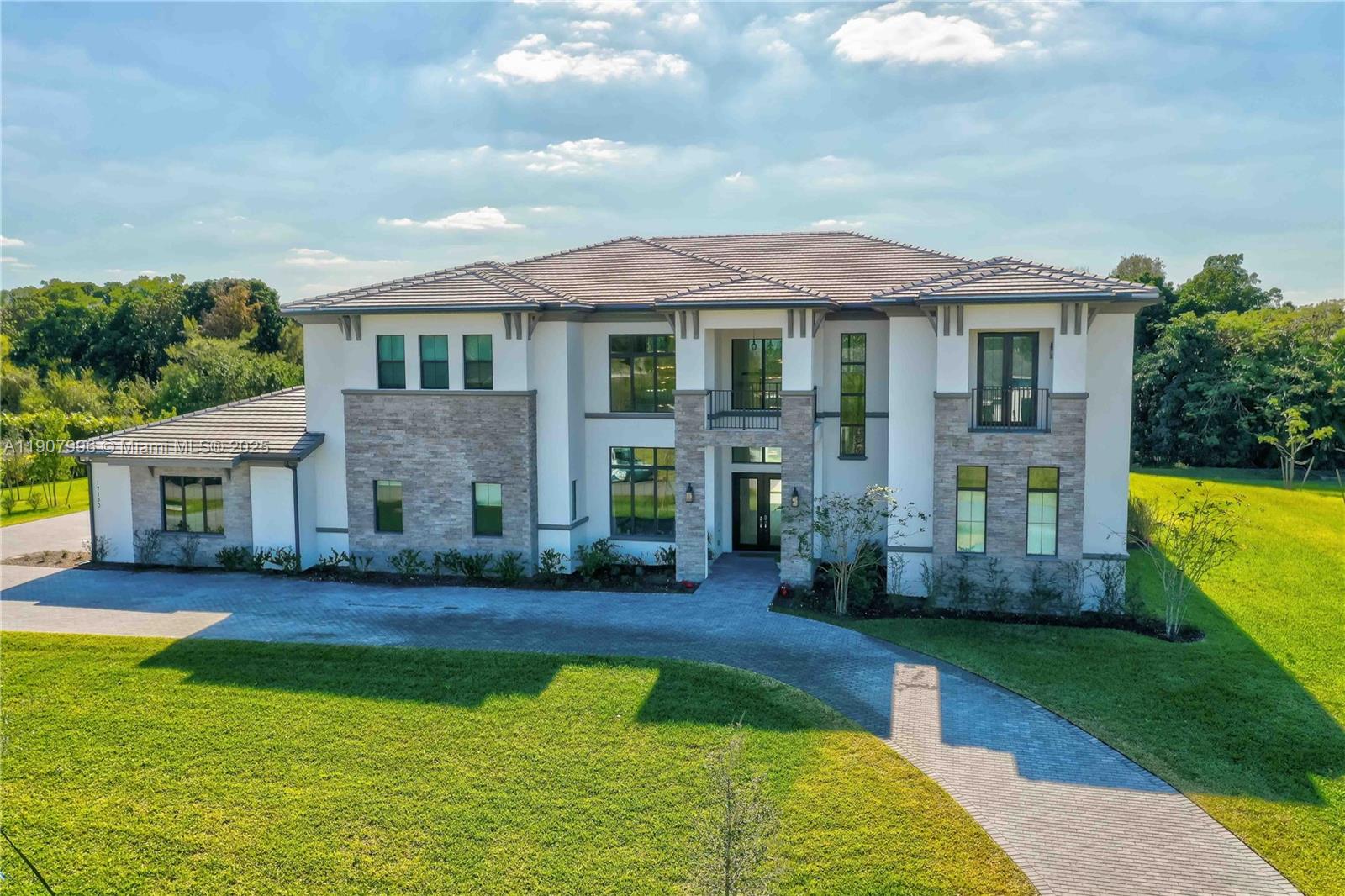 TERRA RANCHES - Residential