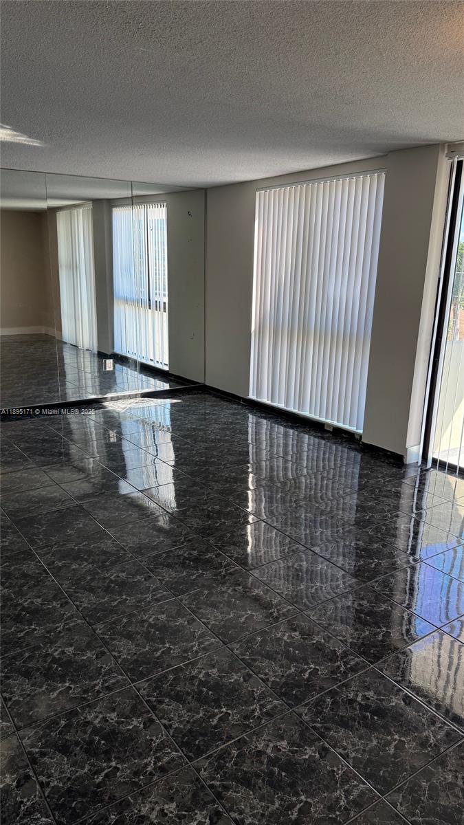 9800 W Bay Harbor Dr 509