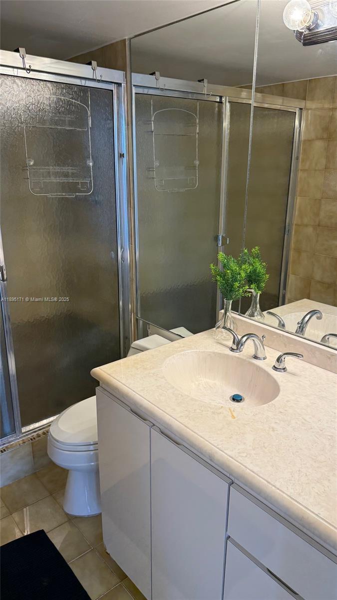 GUILDFORD CONDO - Residential Lease