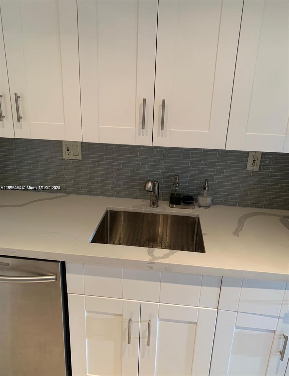 MAGNOLIA LANE CONDO - Residential Lease
