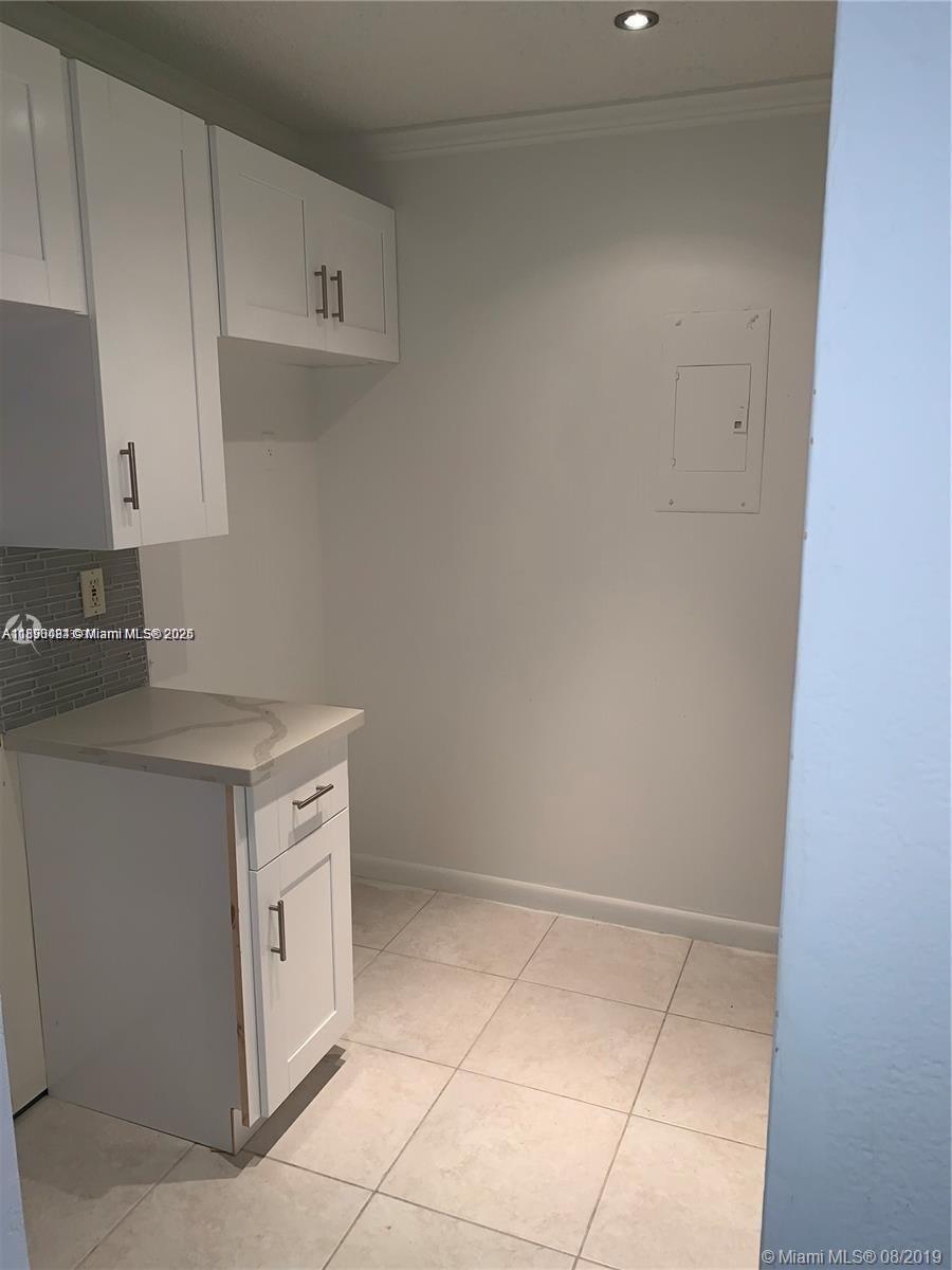 MAGNOLIA LANE CONDO - Residential Lease