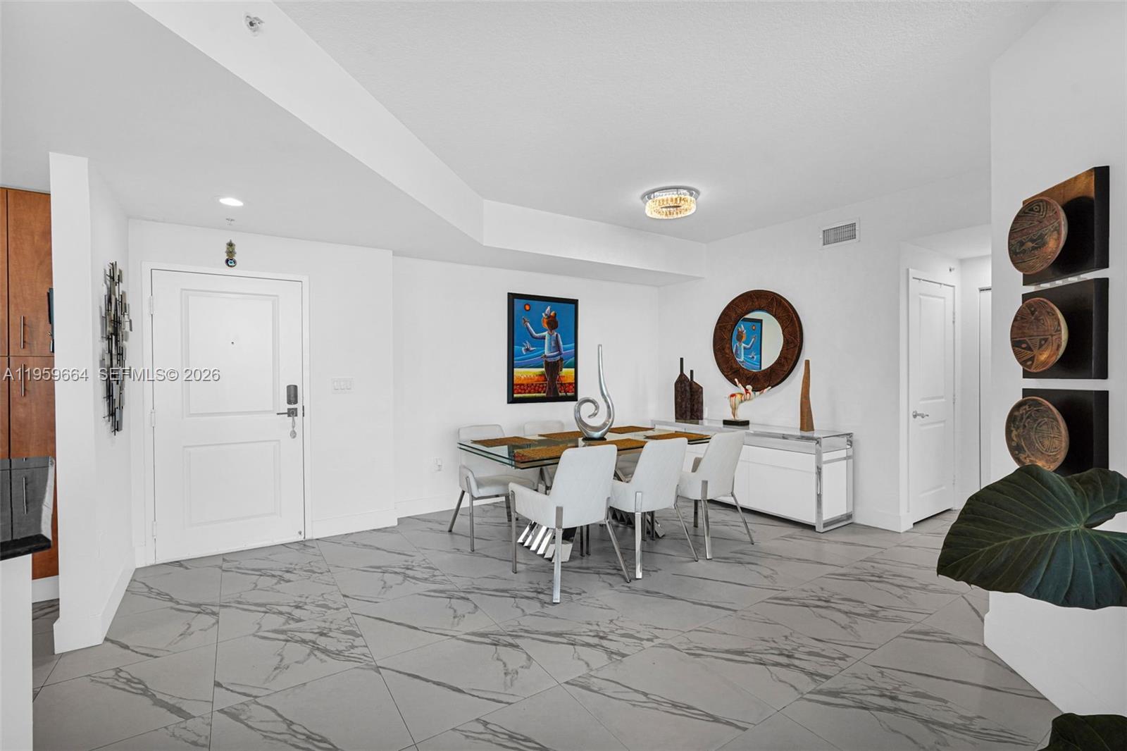 360 CONDO B - Residential