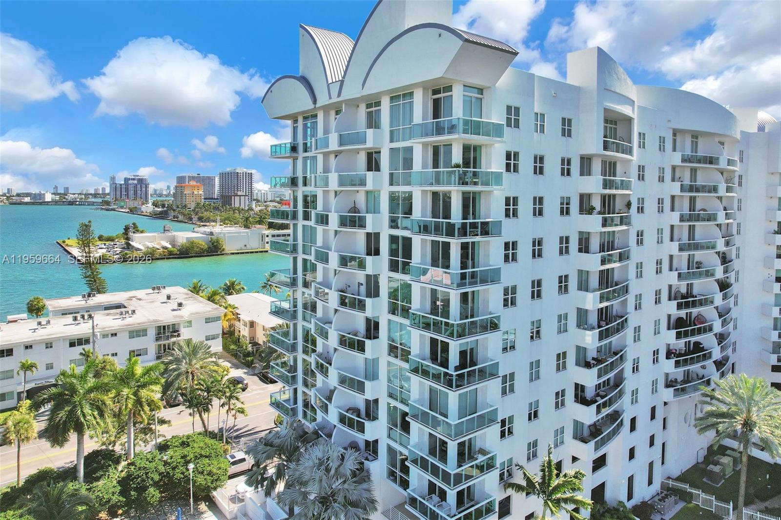 360 CONDO B - Residential