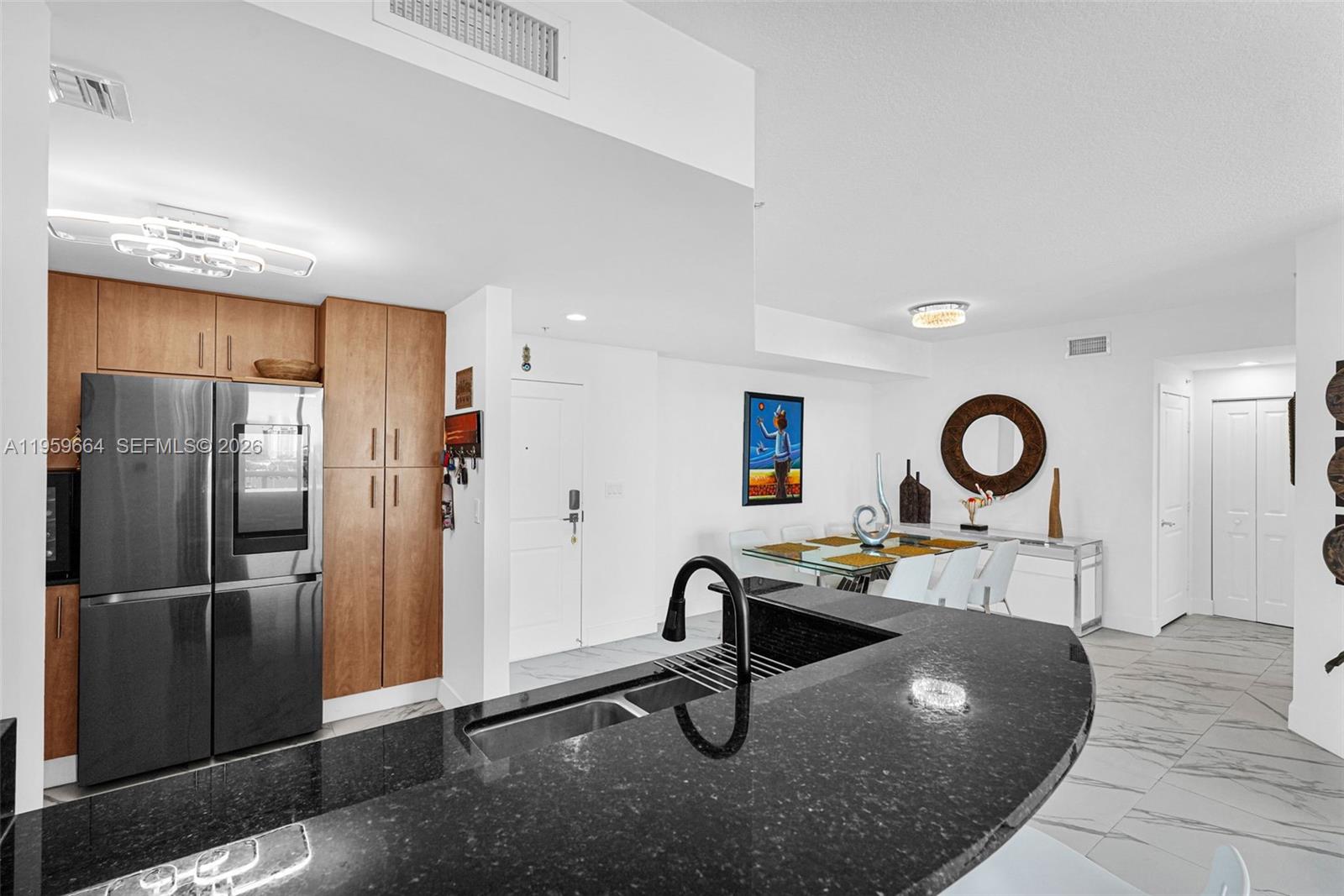 360 CONDO B - Residential