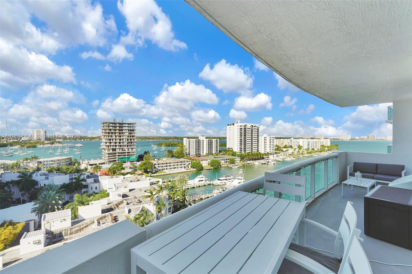 360 CONDO B - Residential