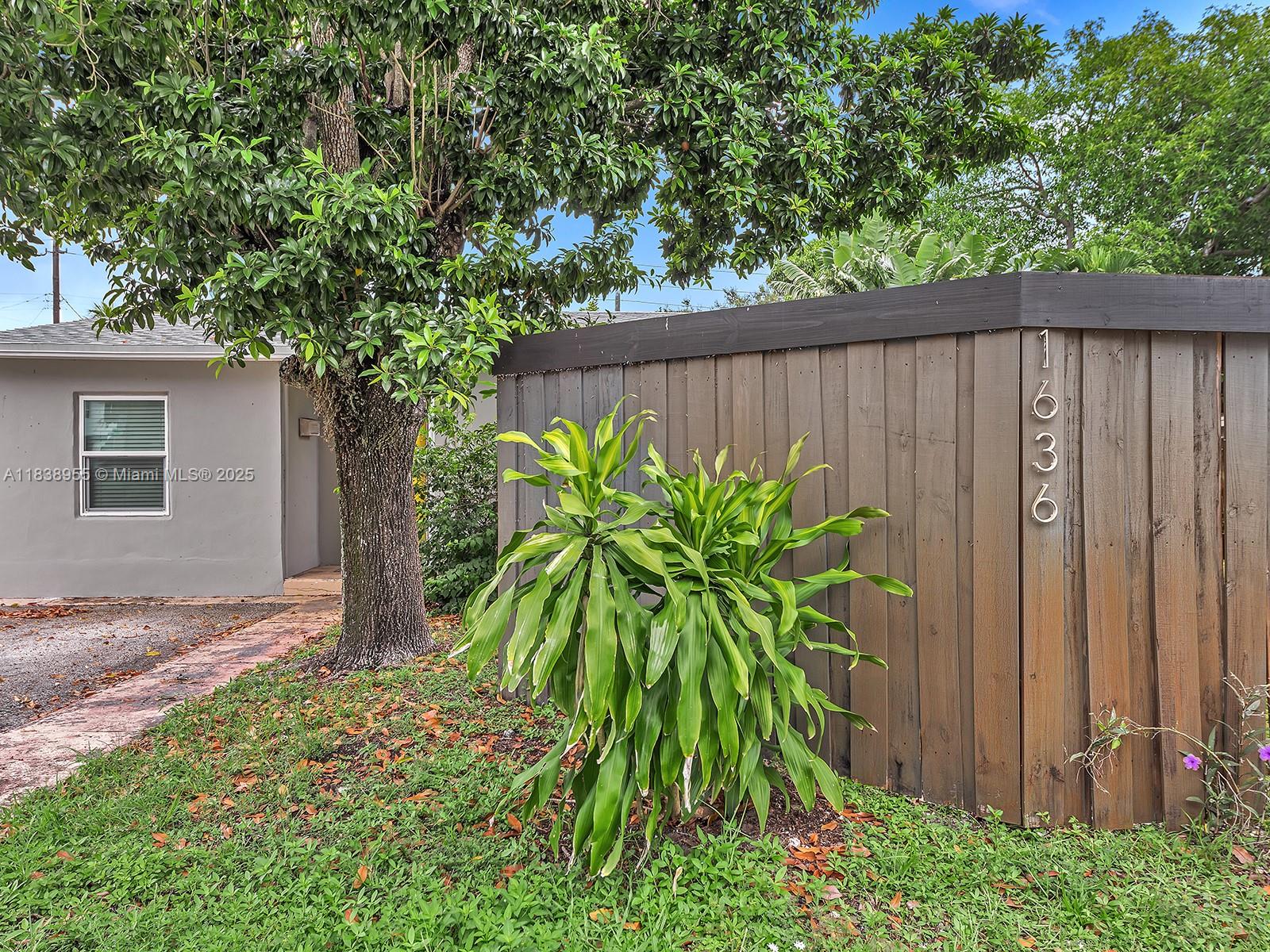 PROGRESSO - Residential Lease