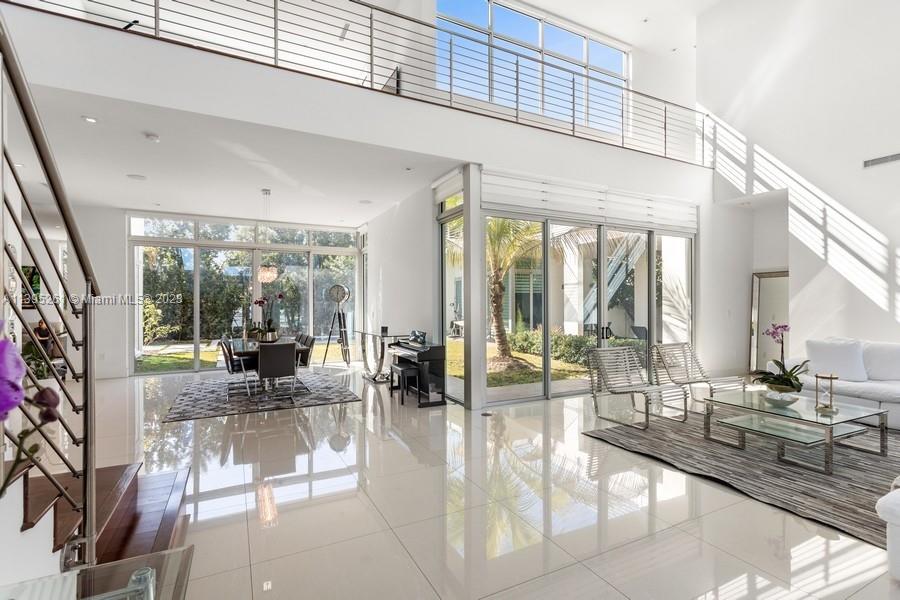 GRAND FLORIDIAN ESTATES - Residential