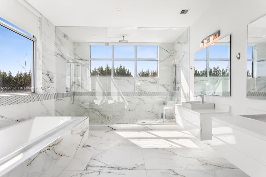 GRAND FLORIDIAN ESTATES - Residential