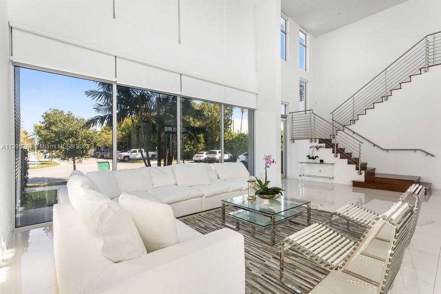 GRAND FLORIDIAN ESTATES - Residential