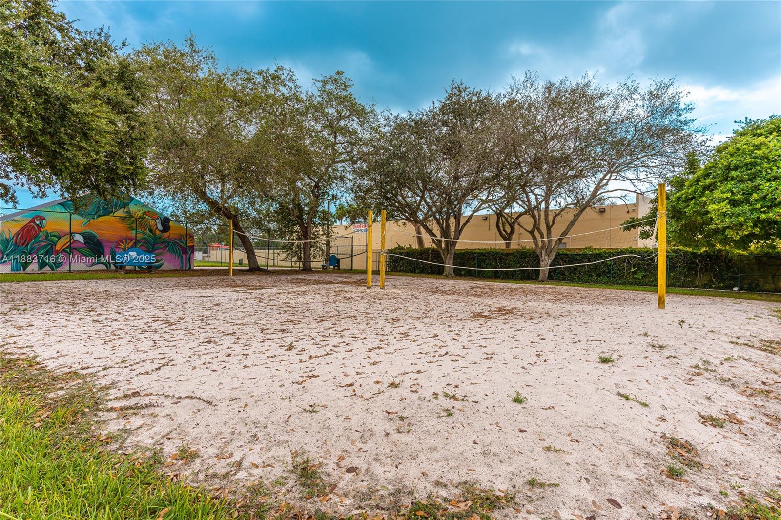 LAKEVIEW AT THE HAMMOCKS - Residential Lease