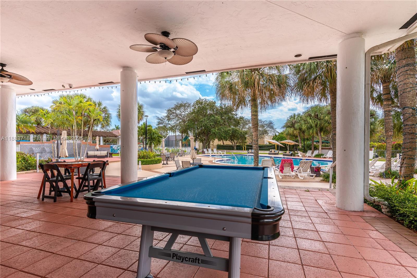 LAKEVIEW AT THE HAMMOCKS - Residential Lease