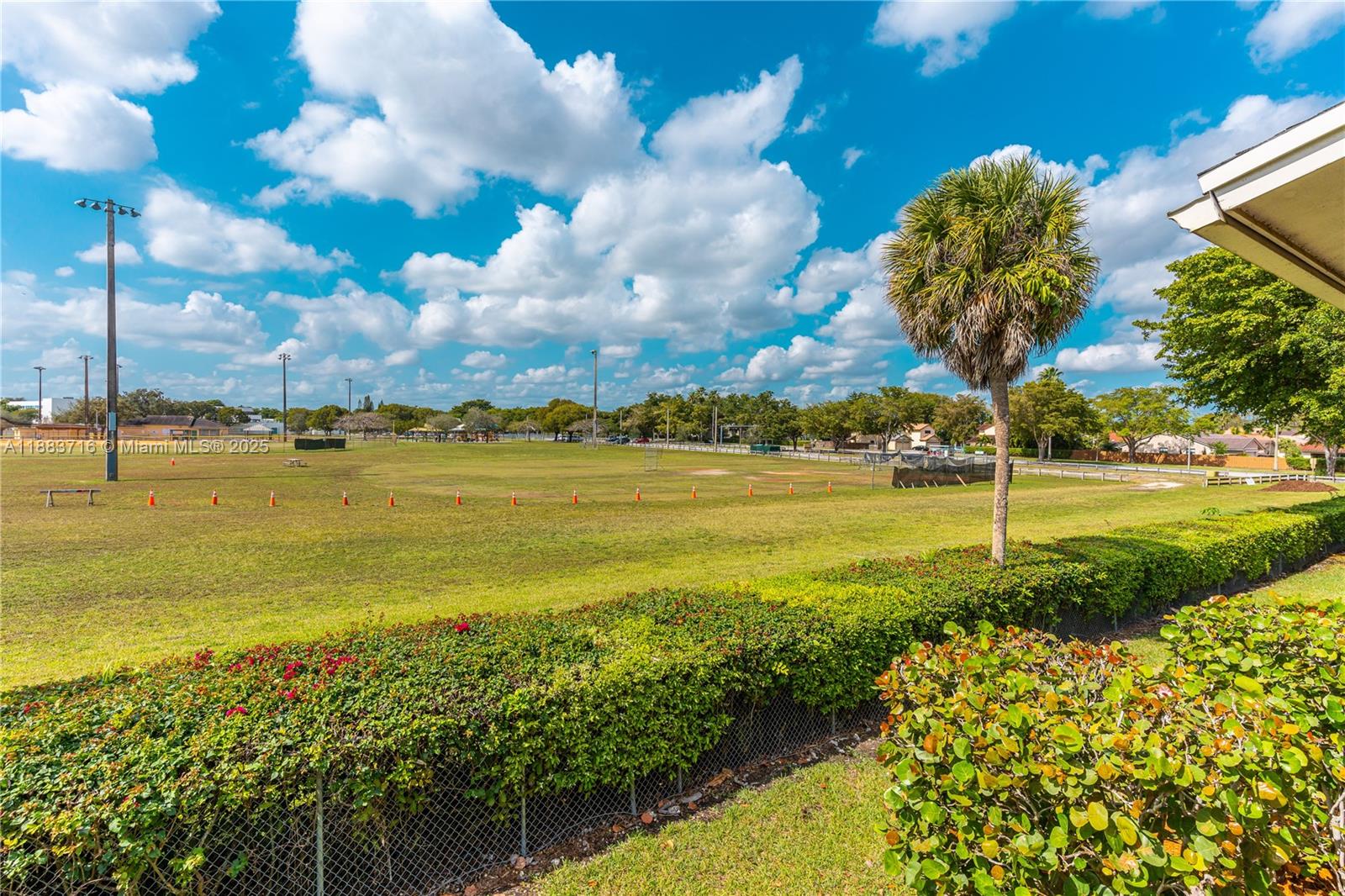 LAKEVIEW AT THE HAMMOCKS - Residential Lease