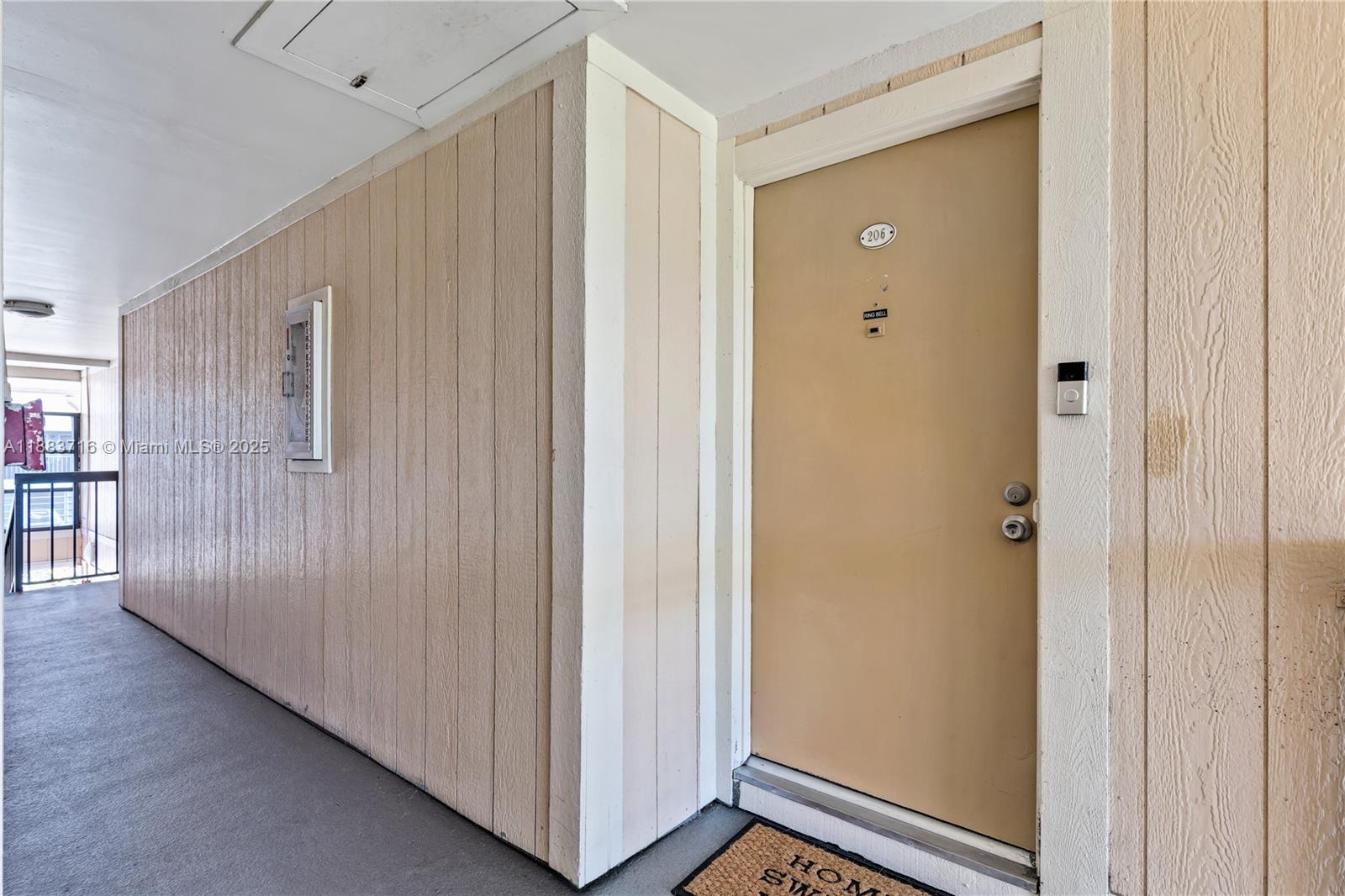 LAKEVIEW AT THE HAMMOCKS - Residential Lease