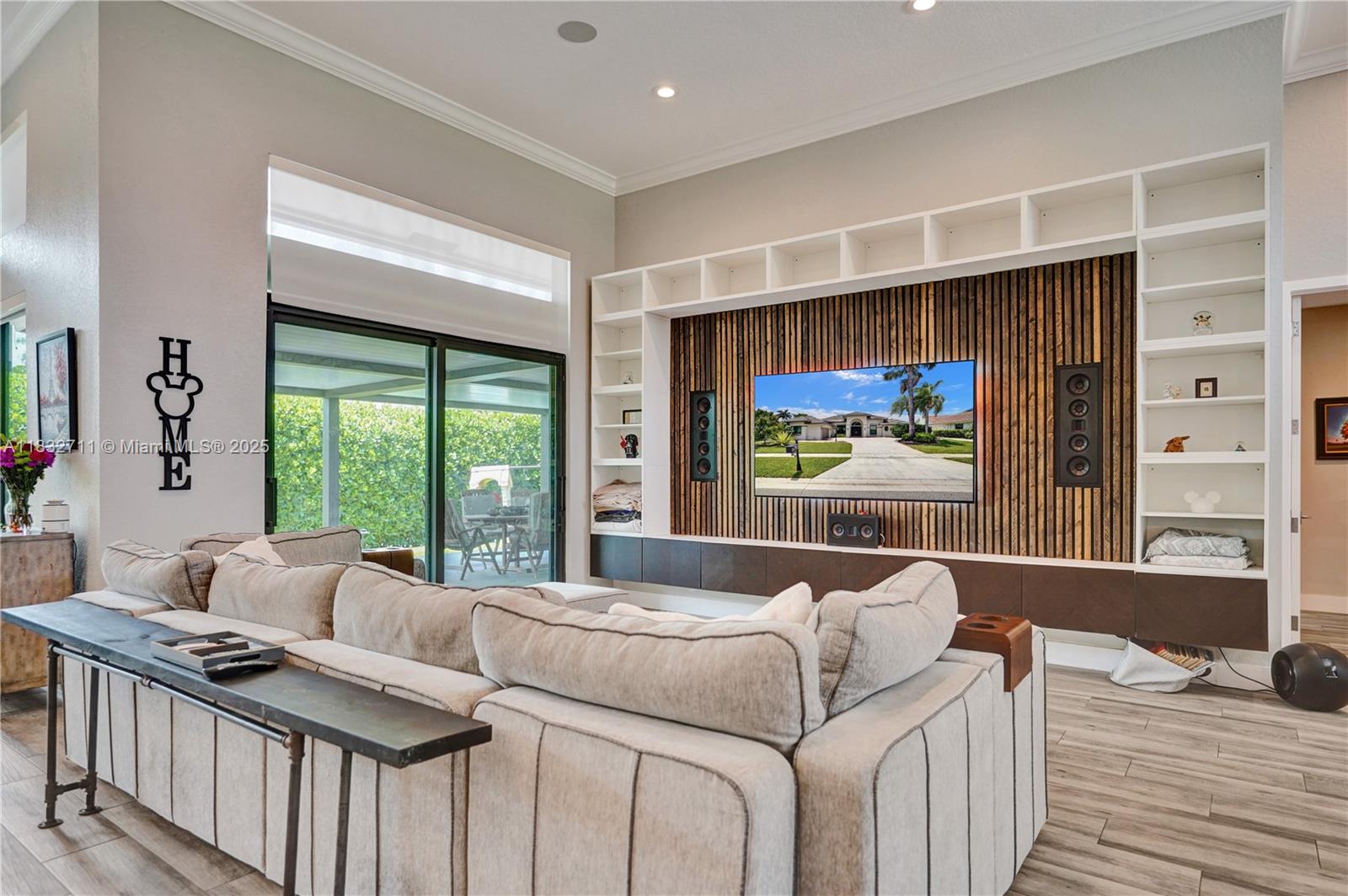 STONEBRIDGE - Residential