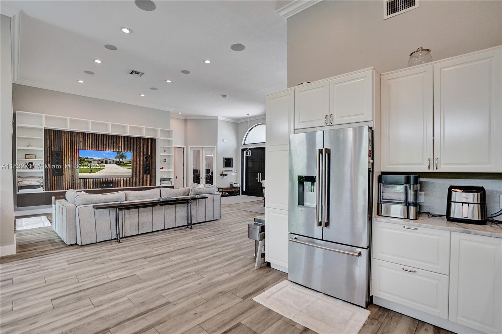 STONEBRIDGE - Residential