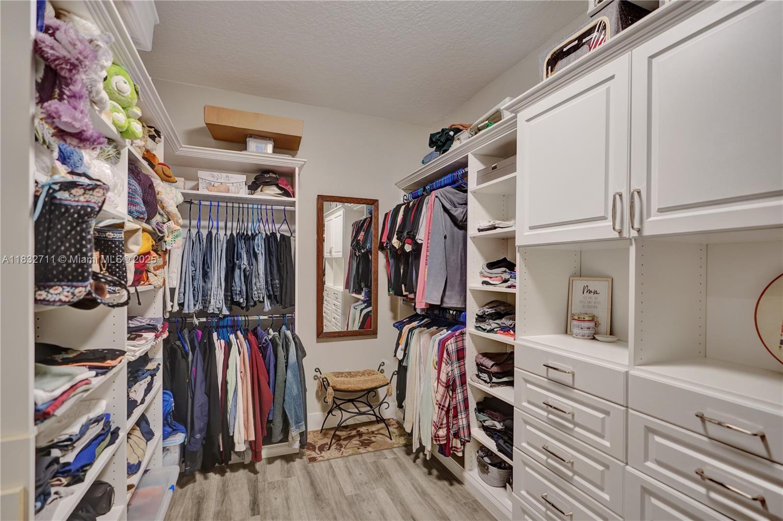 STONEBRIDGE - Residential