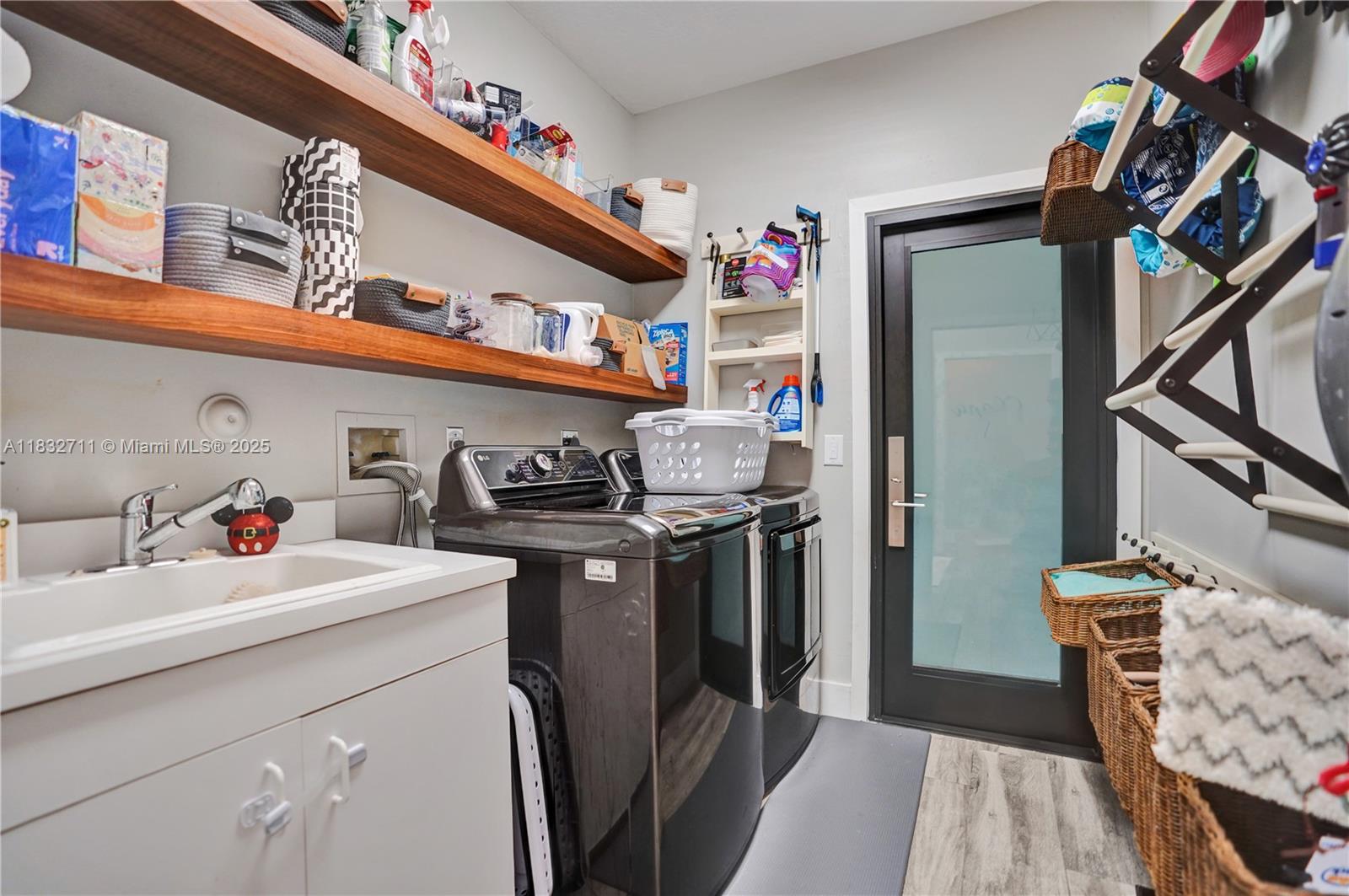 STONEBRIDGE - Residential