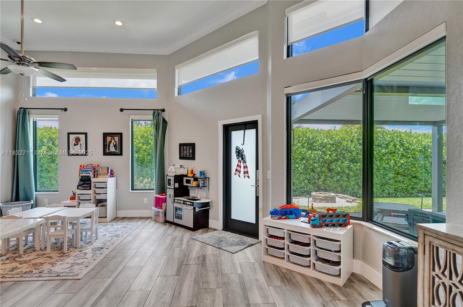 STONEBRIDGE - Residential