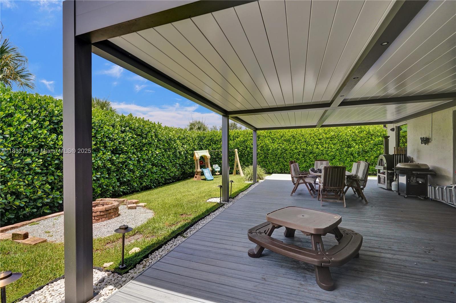 STONEBRIDGE - Residential