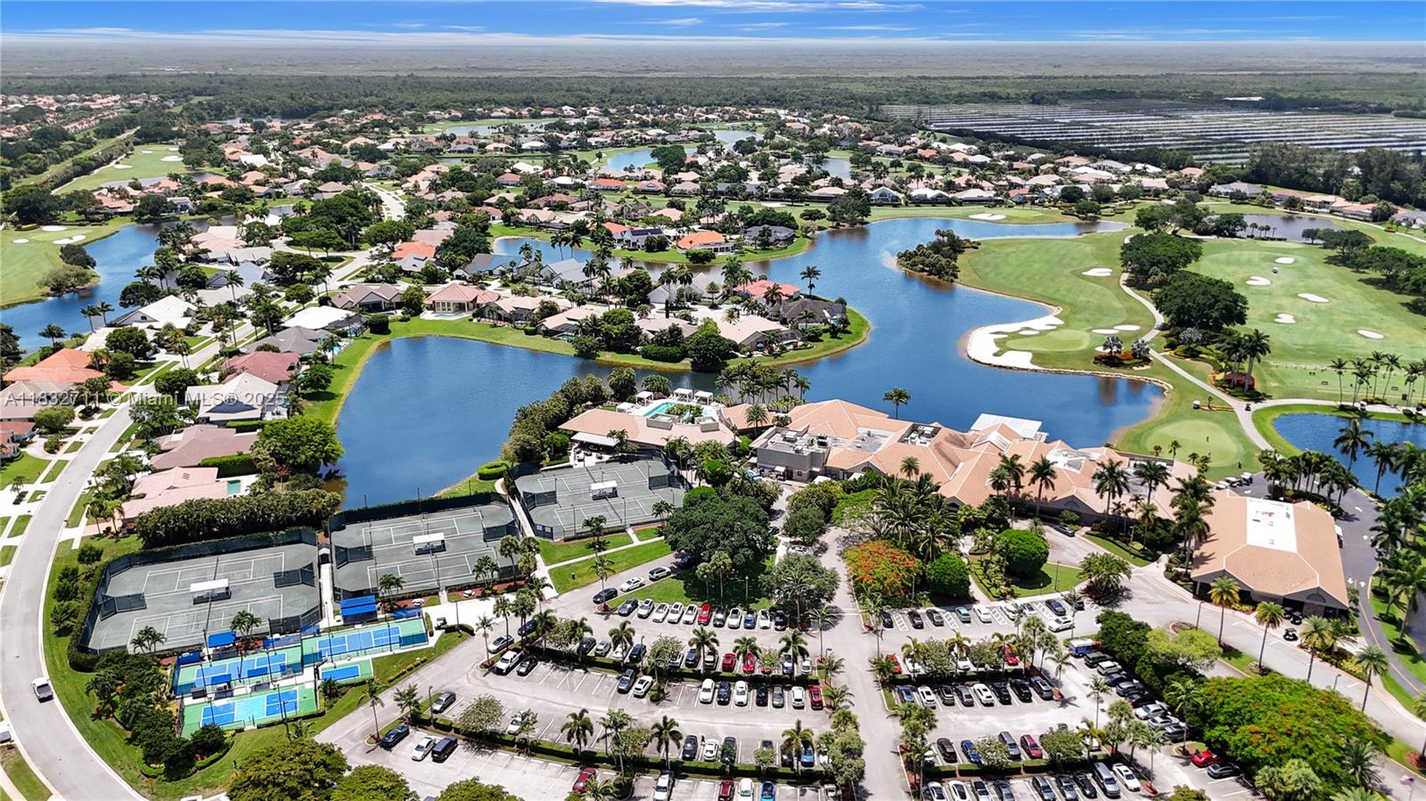 STONEBRIDGE - Residential