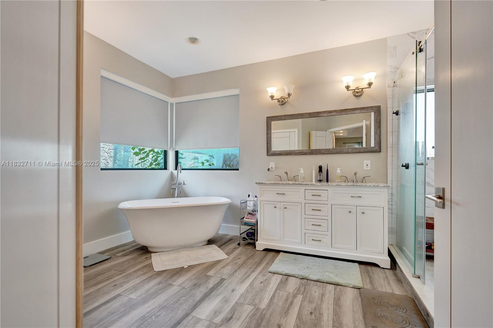 STONEBRIDGE - Residential