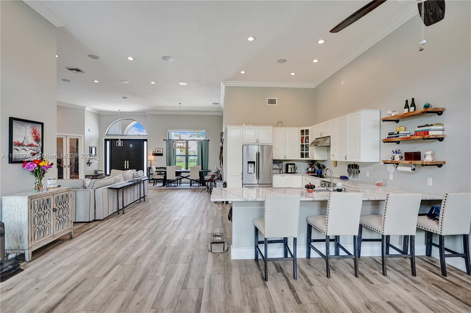 STONEBRIDGE - Residential