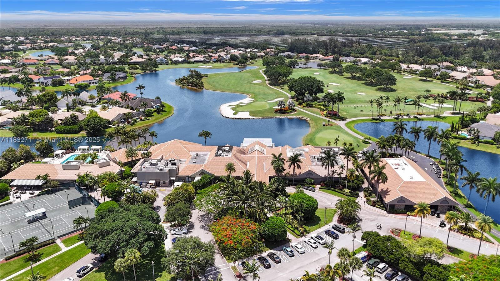 STONEBRIDGE - Residential