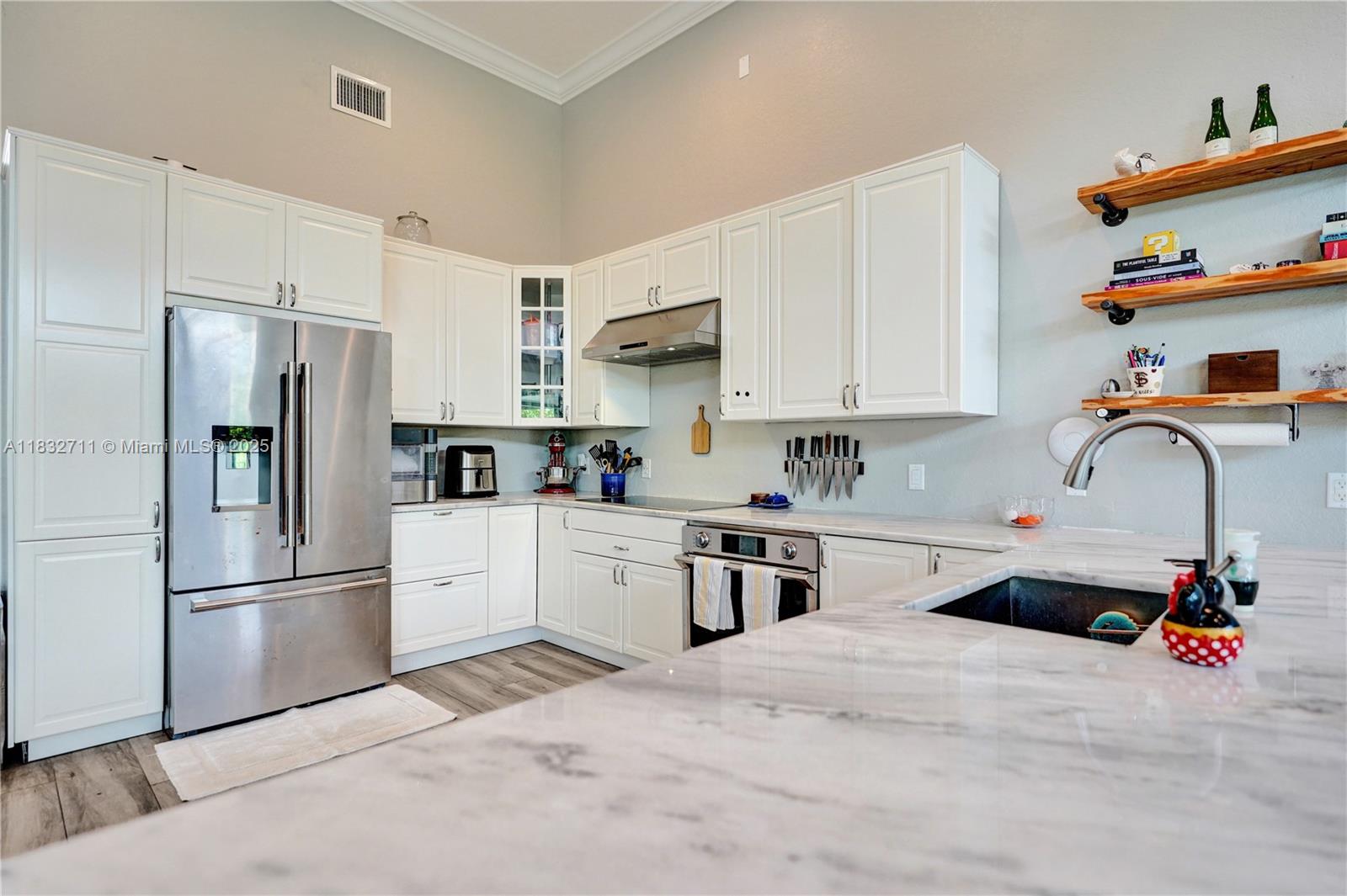 STONEBRIDGE - Residential