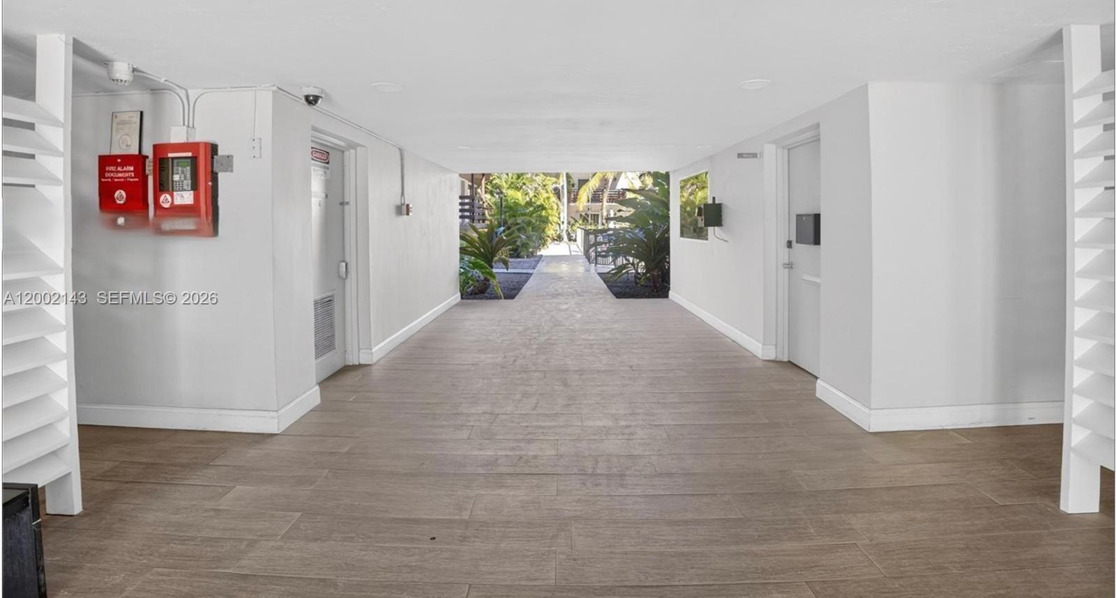 DADELAND CAPRI CONDO - Residential