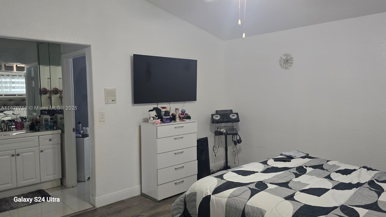 CHRISTYS 2ND ADDN - Residential