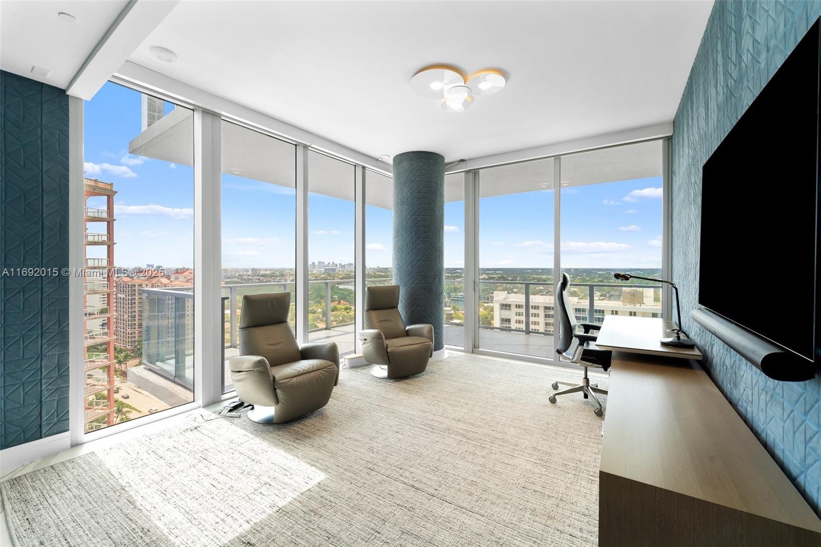 2200 FORT LAUDERDALE BEAC - Residential
