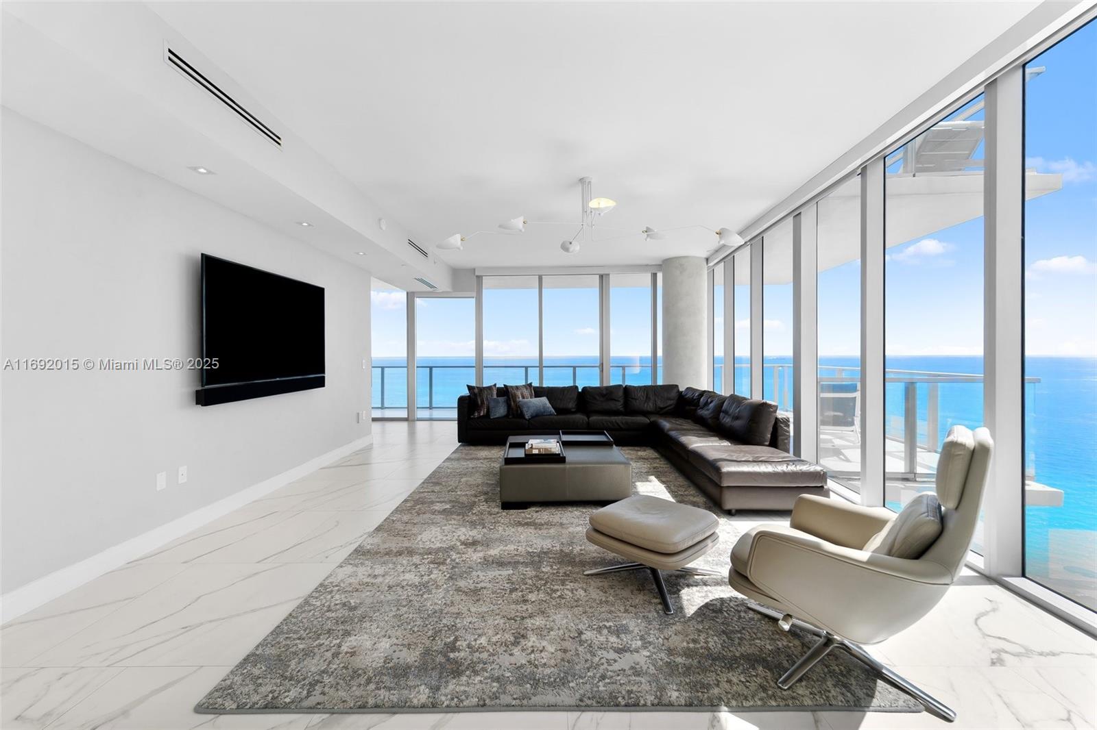 2200 FORT LAUDERDALE BEAC - Residential